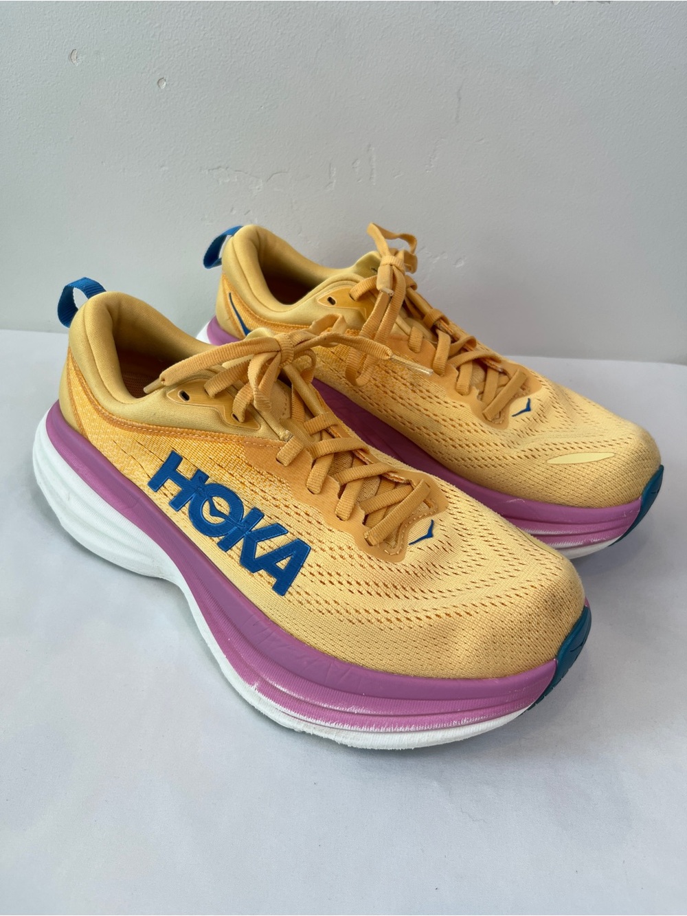 Hoka One One Bondi 8 Impala Cyclamen Cushioned Running Sneakers Womens 8.5 B
